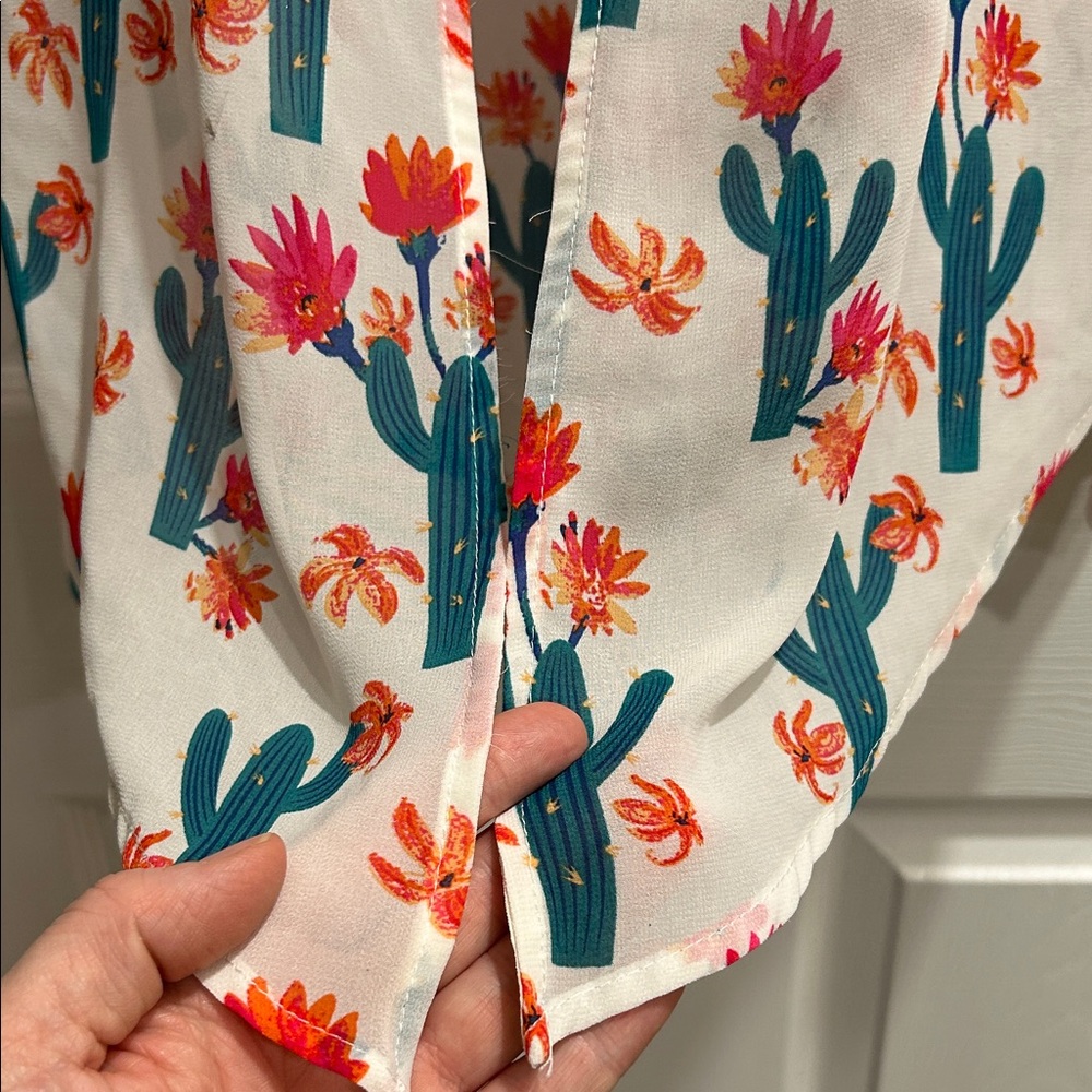 Peach Love California Floral Cactus Kimono - Picture 5 of 6